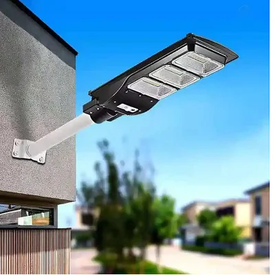 Preço econômico Luz de parede giratória de 270 graus com 3 cabeças para jardim ao ar livre LED com sensor solar inteligente Lâmpada de parede para poste